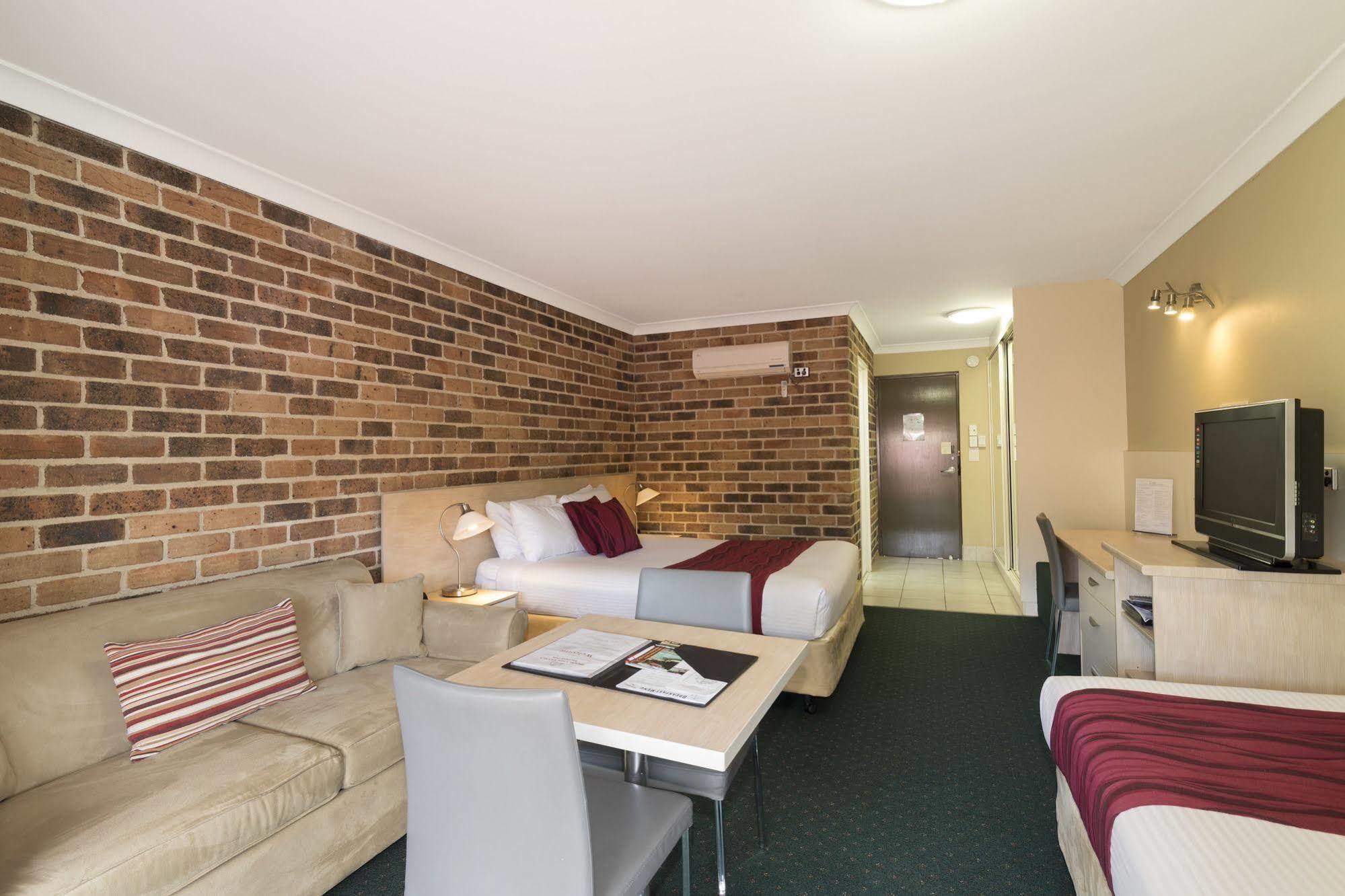 Beenleigh Yatala Motor Inn Экстерьер фото